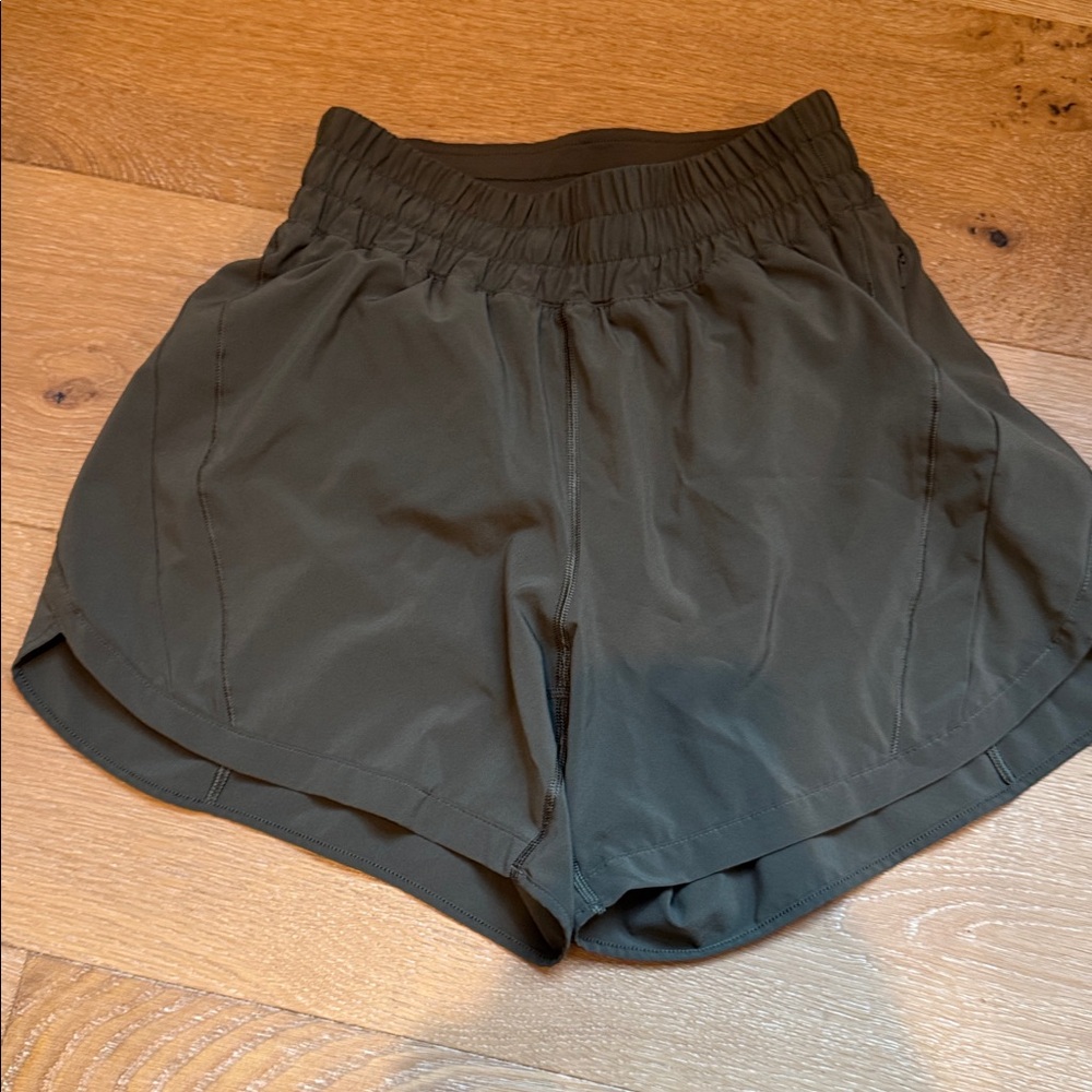 3 pair Lulu Track That High-Rise Lined Short 5" in Black, Olive, and Lavender. - Picture 4 of 7